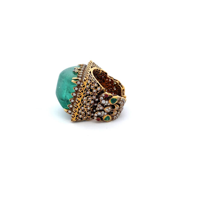 331 Taj 21 Diamond Emerald Gold Ring
