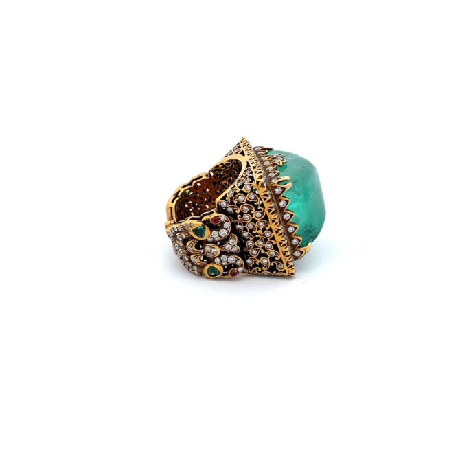 331 Taj 21 Diamond Emerald Gold Ring
