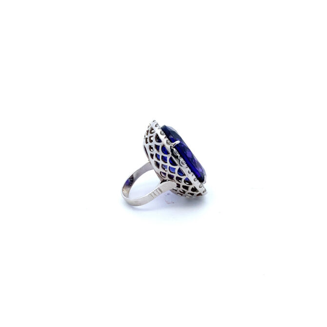 A-00738 Diamond Tanzanite Gold Ring
