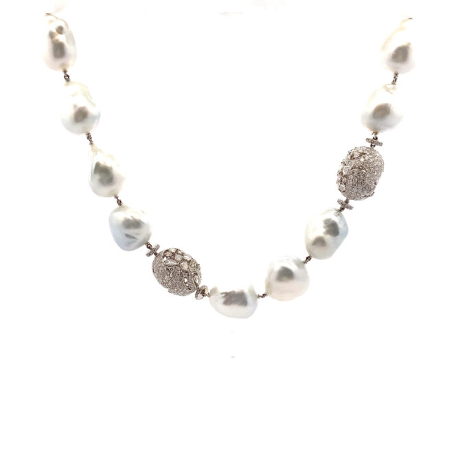 Taj 694: Diamond Pearl Gold Necklace