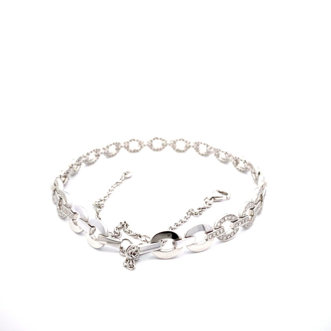 Taj 740: Diamond Gold Necklace