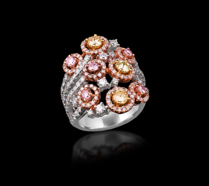 100 Taj Diamond Ring