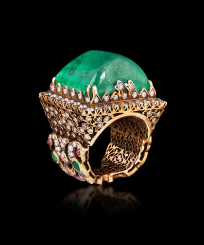 331-Taj-21 Emerald Diamond Ring