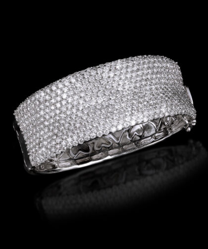 Taj-828 Diamond Bangle